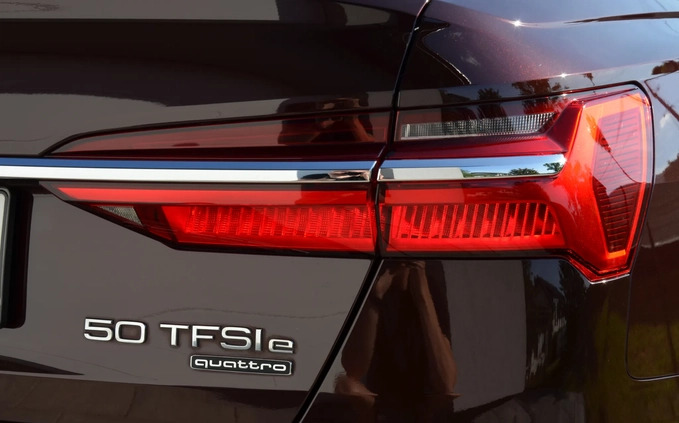 Audi A6 cena 145999 przebieg: 145000, rok produkcji 2020 z Grudziądz małe 742